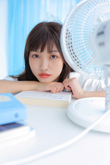 洞房花烛夜病弱王爷